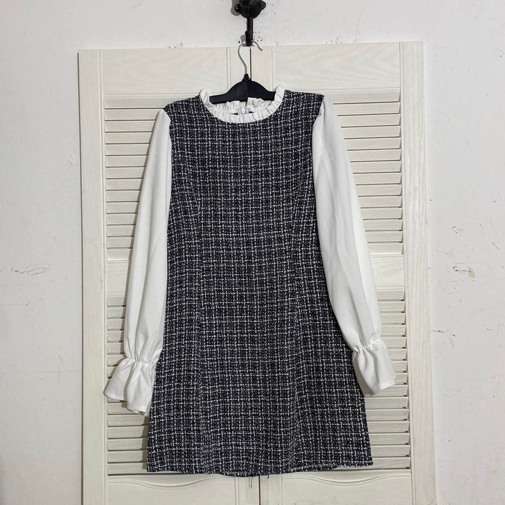 SHEIN Long sleeve black and white dress Extra small